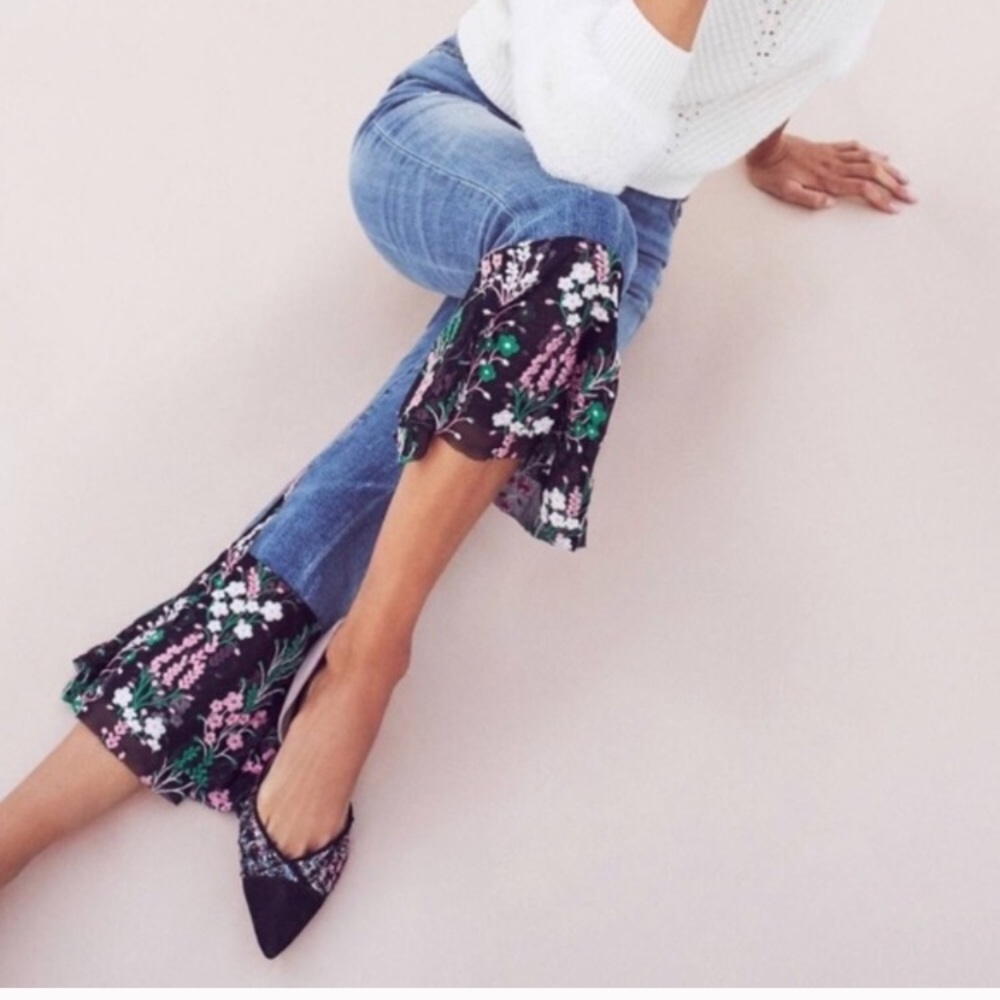 Anthropologie lace accent cropped jeans